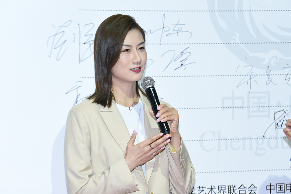 网球, 在国乒, 场扮演着国